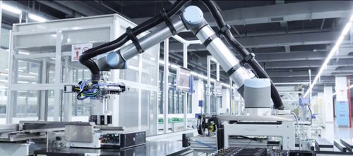 媒體聚焦 中國長城深耕科技創新,鑄就 國之重器